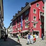 Hotel Alexander Old Town 3*