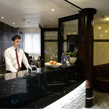 Hotel Alexander Old Town 3*