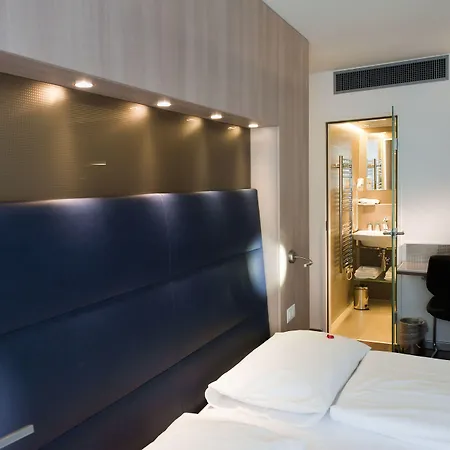 Alexander Old Town Hotel 3*