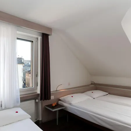 Hotel Alexander Old Town